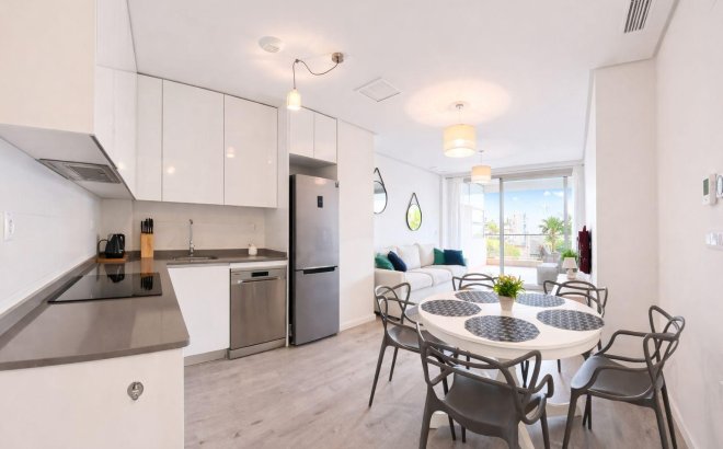 Resale - Apartment -
Orihuela Costa - Villamartín