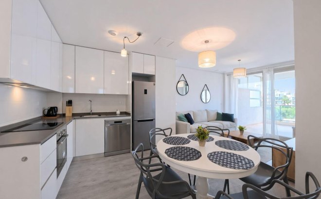 Resale - Apartment -
Orihuela Costa - Villamartín