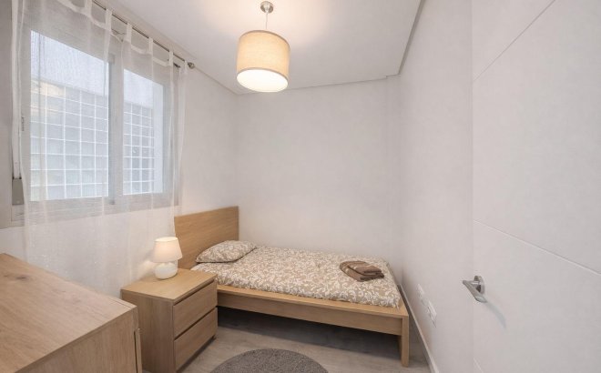 Resale - Apartment -
Orihuela Costa - Villamartín