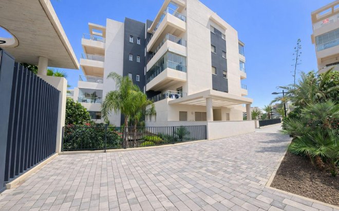 Resale - Apartment -
Orihuela Costa - Villamartín