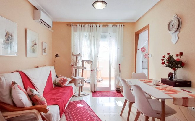 Herverkoop - Penthouse -
Torrevieja