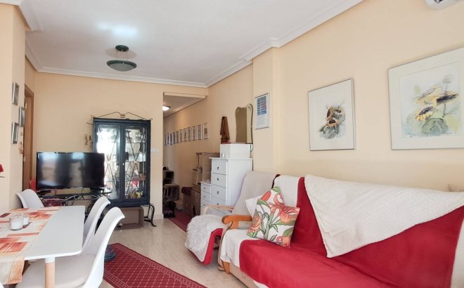 Herverkoop - Penthouse -
Torrevieja