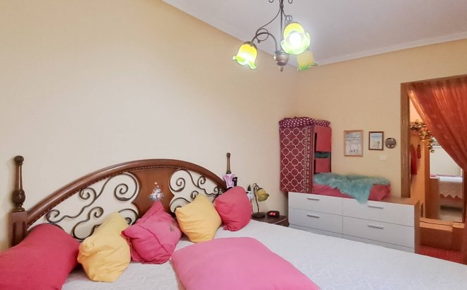 Herverkoop - Penthouse -
Torrevieja