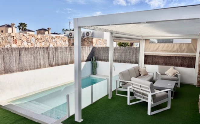 Resale - Villa -
Cabo Roig - Costa Blanca