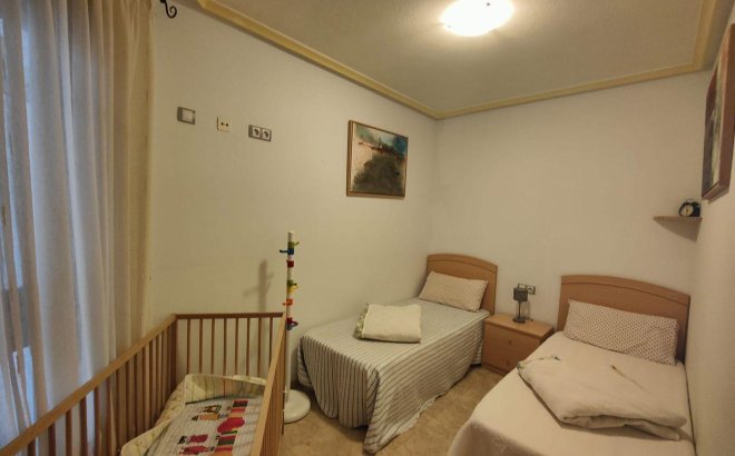 Resale - Apartment -
Torrevieja - La Mata