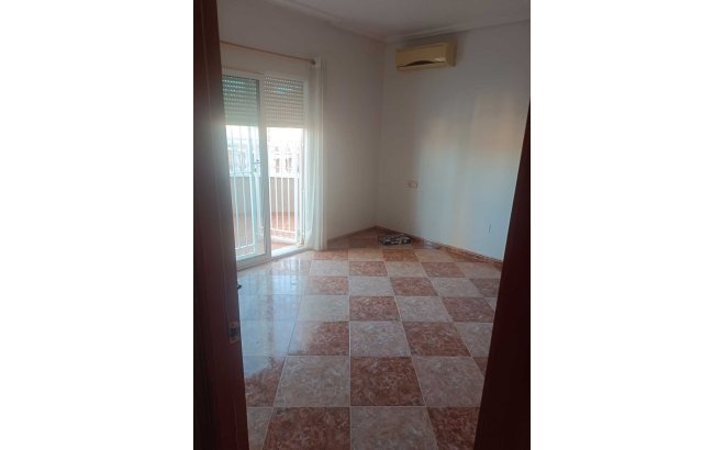 Resale - Villa -
Los Altos - Costa Blanca