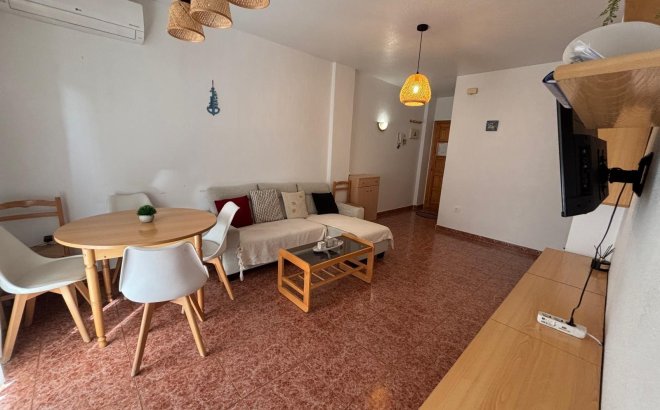 Resale - Apartment -
Torrevieja - Playa de los Locos