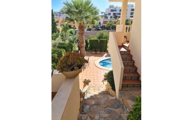Resale - Villa -
Orihuela Costa - Lomas De Campoamor-las Ramblas
