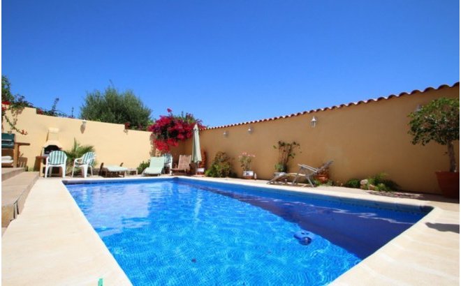 Resale - Villa -
Villamartin - Costa Blanca