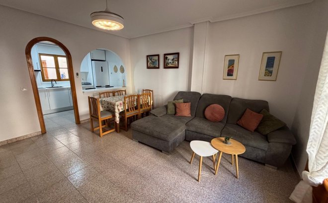 Resale - Apartment -
Torrevieja - Los Frutales