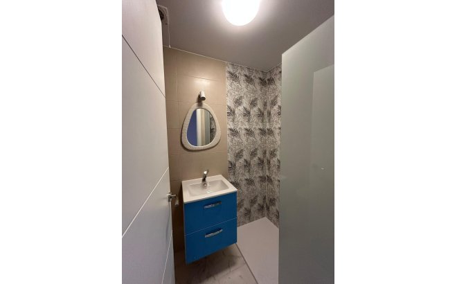 Revente - Appartement -
Torrevieja