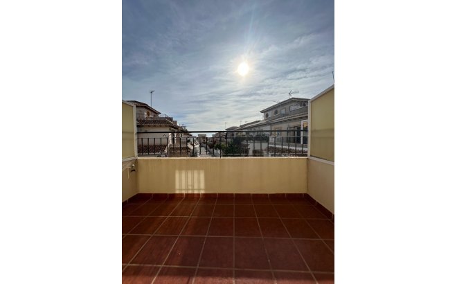 Resale - Dúplex -
Orihuela Costa - Punta Prima