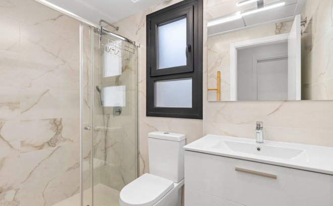 Resale - Apartment -
Villamartin - Costa Blanca