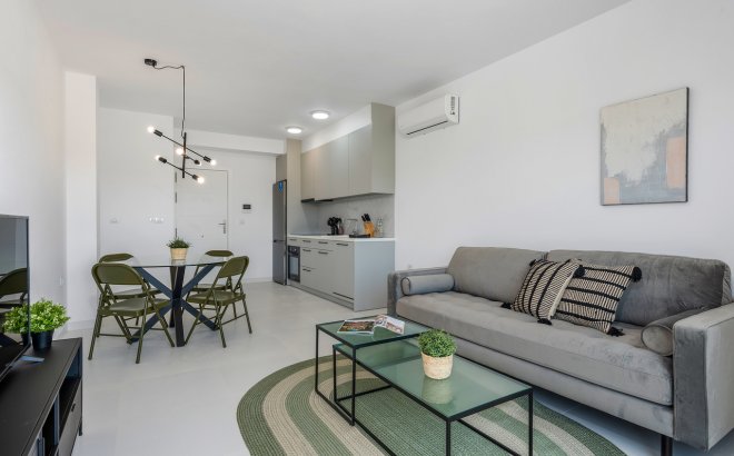 Resale - Apartment -
San Miguel de Salinas - Inland