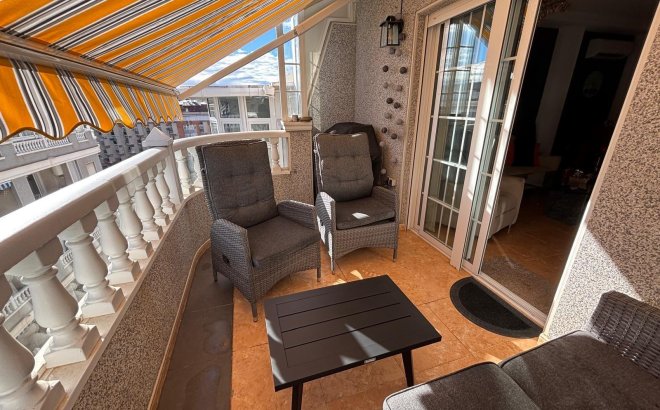 Herverkoop - Appartement -
Torrevieja