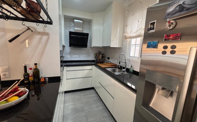 Herverkoop - Appartement -
Torrevieja