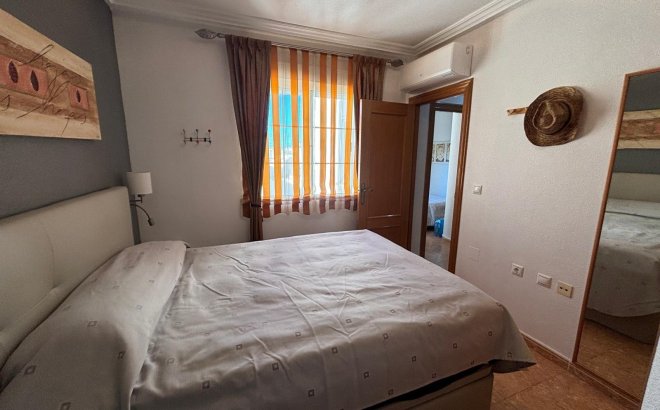 Herverkoop - Appartement -
Torrevieja