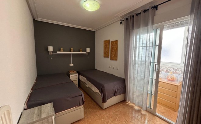 Herverkoop - Appartement -
Torrevieja