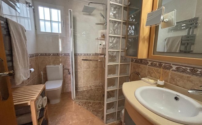 Herverkoop - Appartement -
Torrevieja