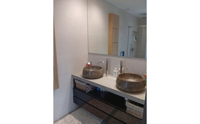 Resale - Villa -
La Finca Golf Resort - Inland