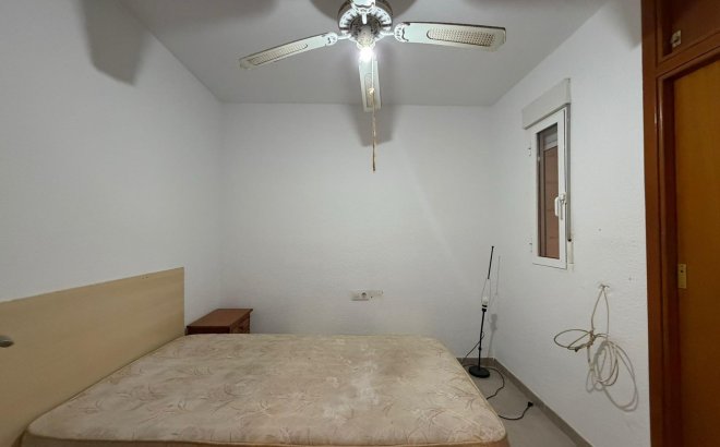 Resale - Apartment -
Torrevieja - Playa de los Locos