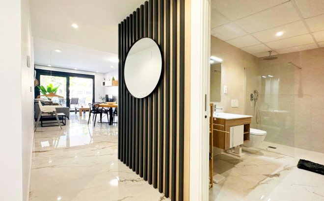 Resale - Apartment -
Torrevieja - Costa Blanca