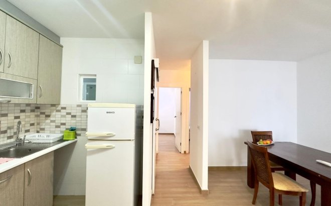 Resale - Bungalow -
Torrevieja - El Limonar