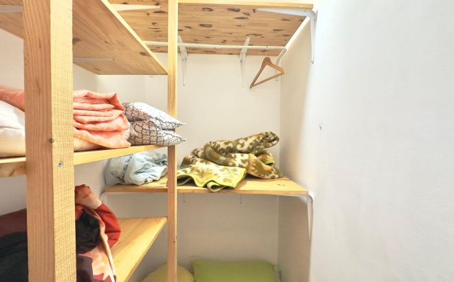 Resale - Bungalow -
Torrevieja - El Limonar