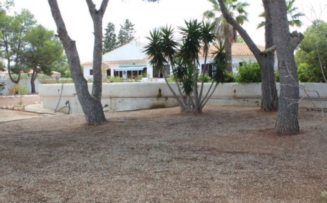 Resale - Villa -
Cabo Roig - Costa Blanca