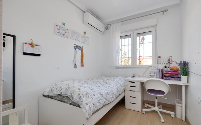 Revente - Town House -
Torrevieja - Parque Las Naciones