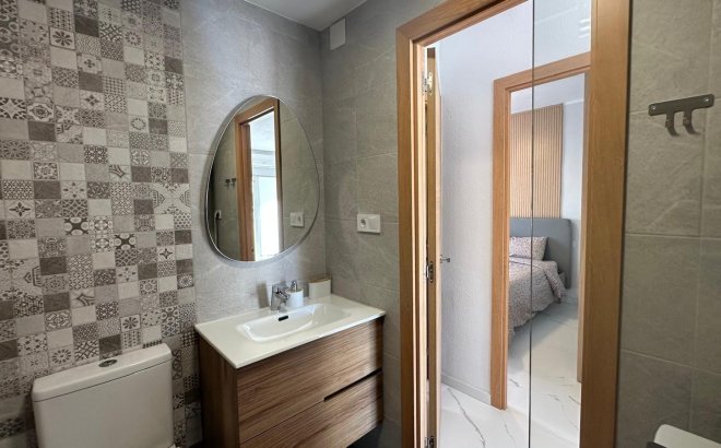 Revente - Bungalow -
Torrevieja - Los Balcones