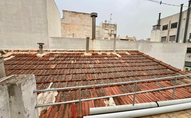 Revente - Appartement -
Torrevieja - Centro