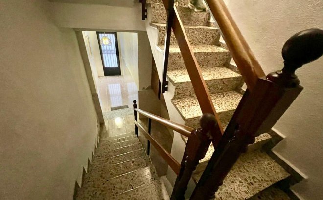 Revente - Appartement -
Torrevieja - Centro