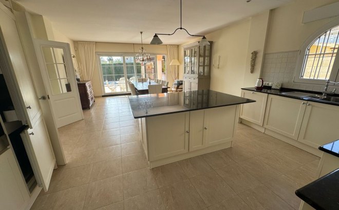 Revente - Villa -
Playa Flamenca - Costa Blanca