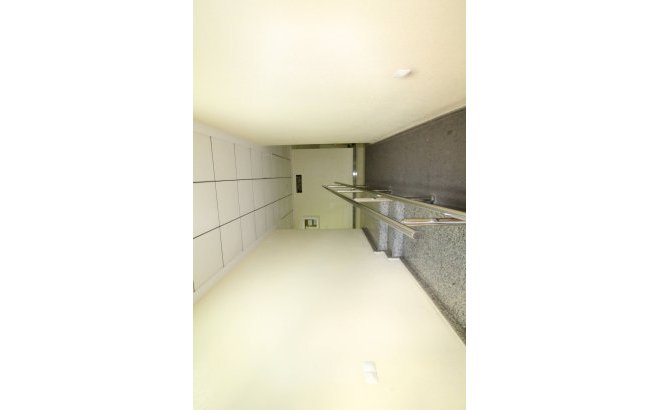 Revente - Appartement -
Torrevieja - Centro