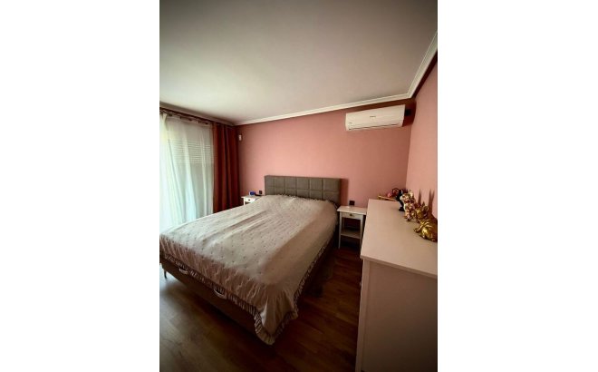 Resale - Villa -
Los Balcones - Barrio Los Balcones - Los Altos del Edén