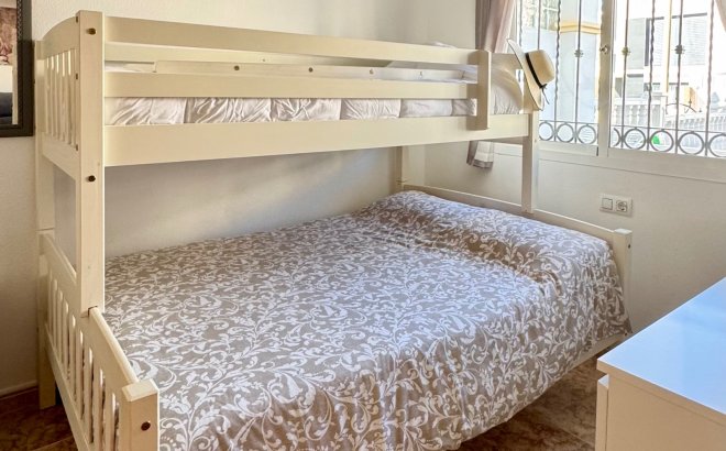 Resale - Apartment -
Orihuela Costa - La Ciñuelica