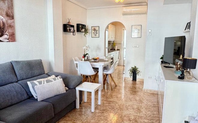 Resale - Apartment -
Orihuela Costa - La Ciñuelica