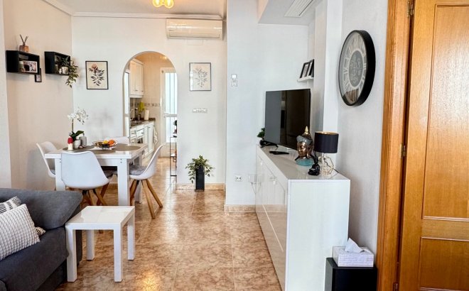 Resale - Apartment -
Orihuela Costa - La Ciñuelica