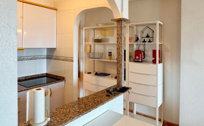 Resale - Apartment -
Torrevieja - Nueva Torrevieja - Aguas Nuevas