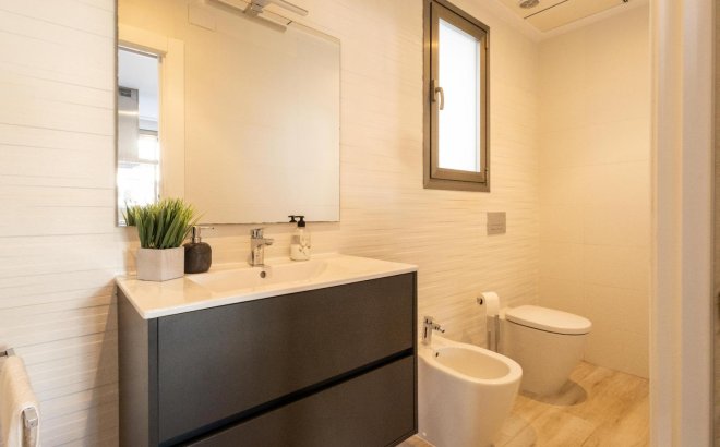 Resale - Villa -
Orihuela Costa - Costa Blanca