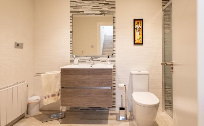 Resale - Villa -
Orihuela Costa - Costa Blanca