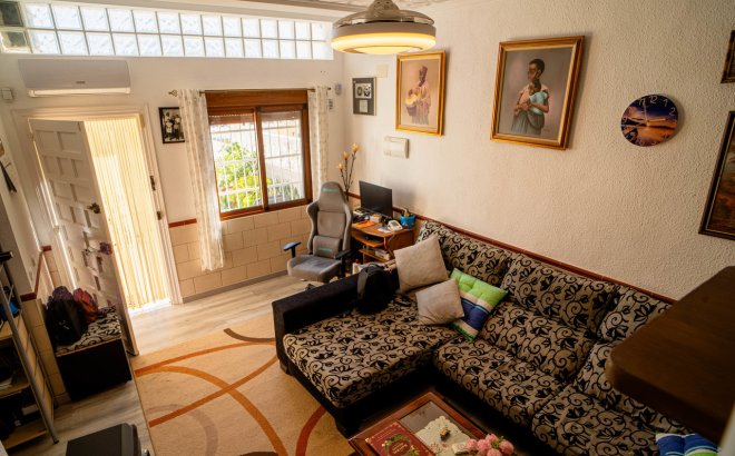 Resale - Town House -
Torrevieja - Costa Blanca