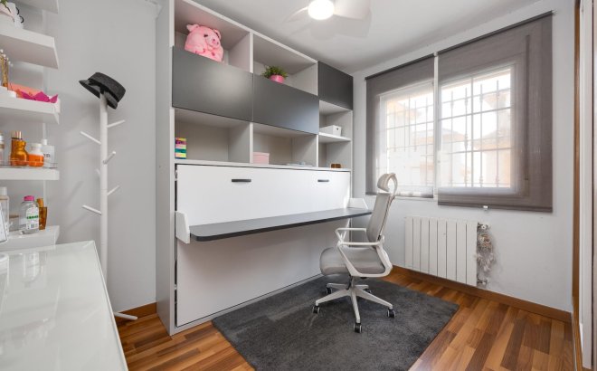 Resale - Villa -
Los Montesinos - La Herrada