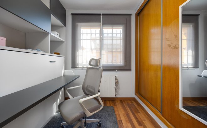 Resale - Villa -
Los Montesinos - La Herrada