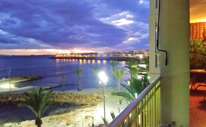 Herverkoop - Appartement -
Torrevieja - Estacion De Autobuses