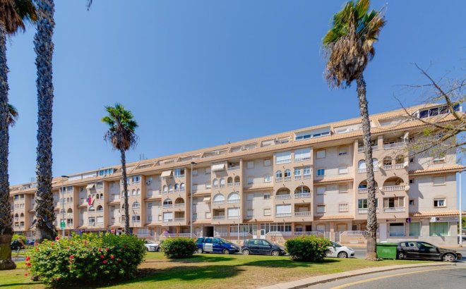 Resale - Penthouse -
Torrevieja - Centro