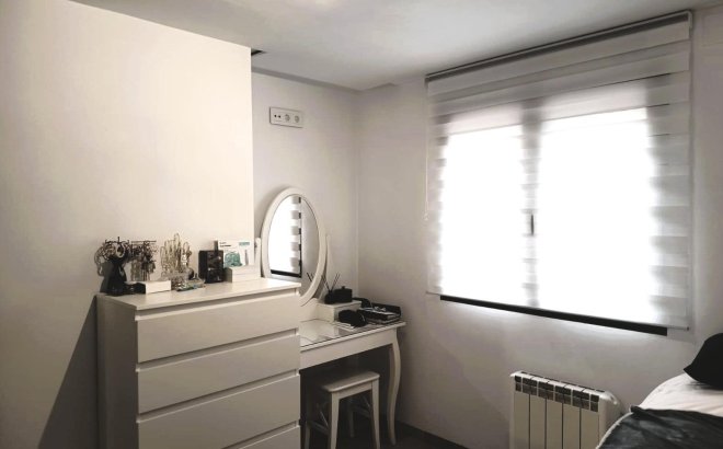 Revente - Dúplex -
Cabo Roig - Costa Blanca