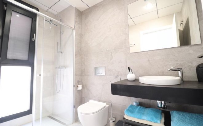 Resale - Villa -
Orihuela Costa - Costa Blanca