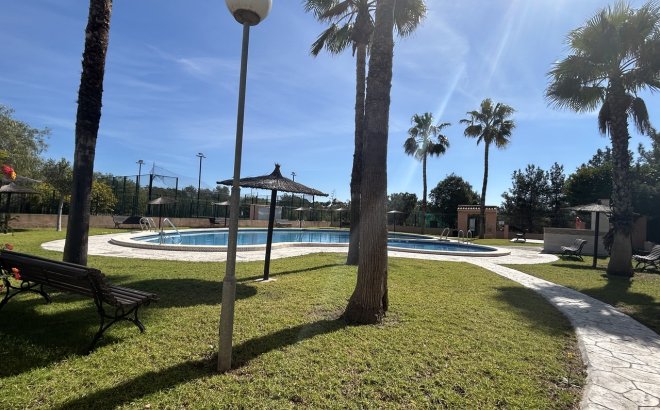 Revente - Appartement -
Los Altos - Costa Blanca